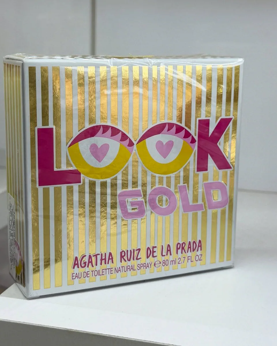 Agatha Ruiz de la Prada Look Gold