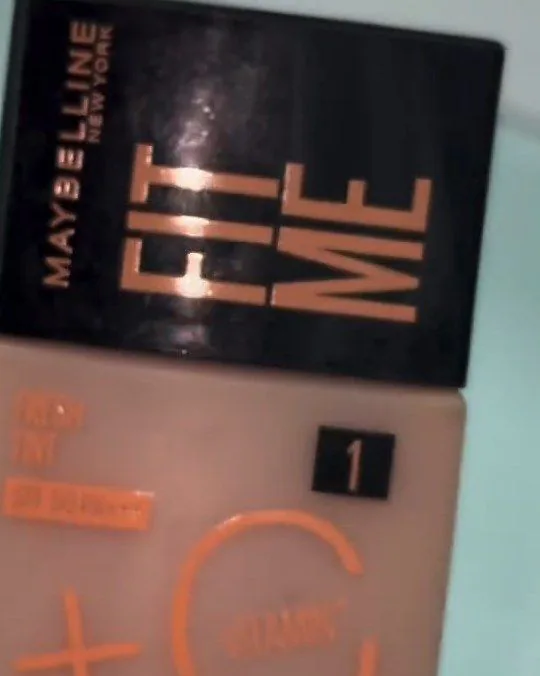 Maybelline New York Fit Me Fresh Tint +C